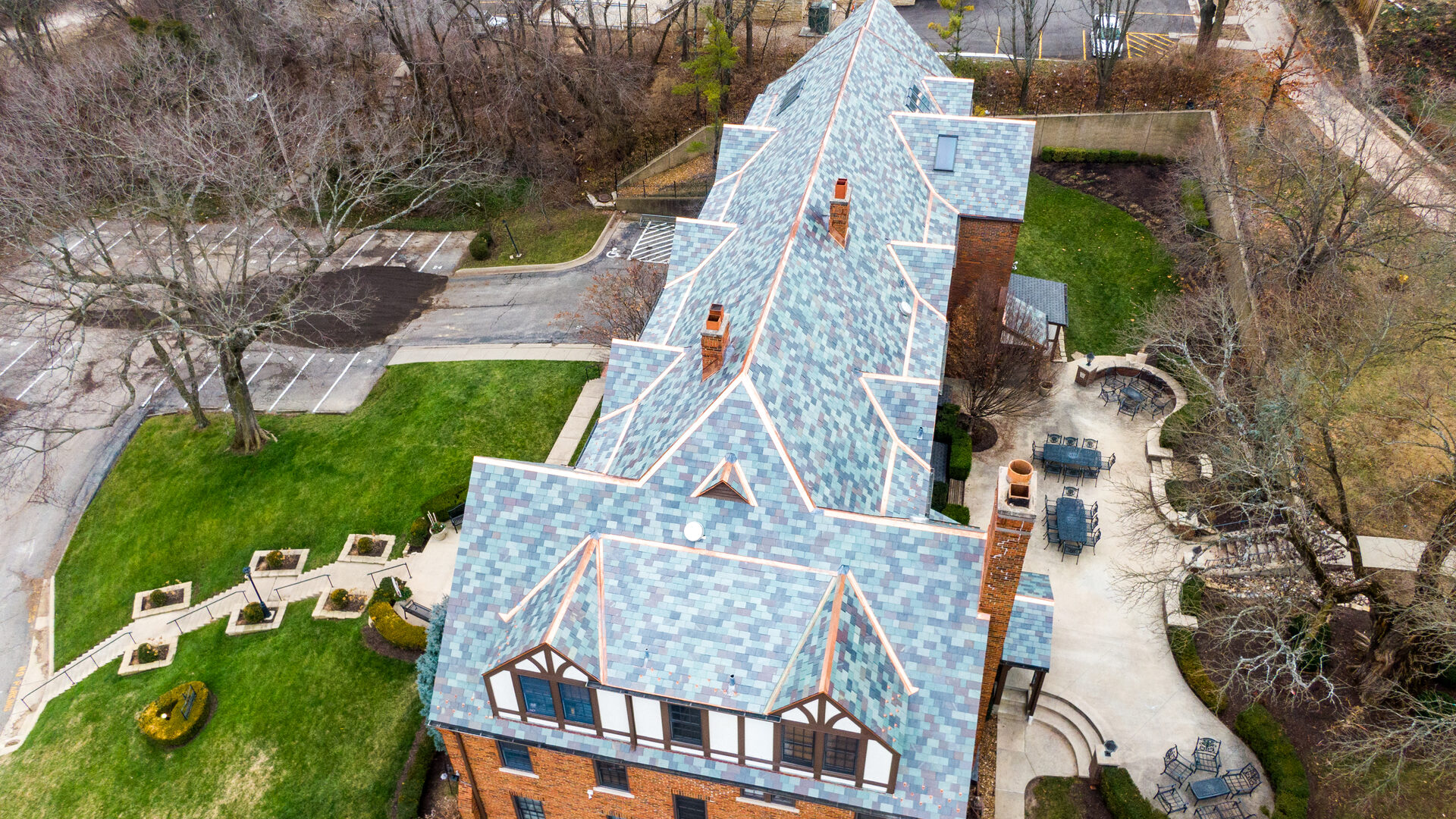 Natural slate roof - KKG sorority
